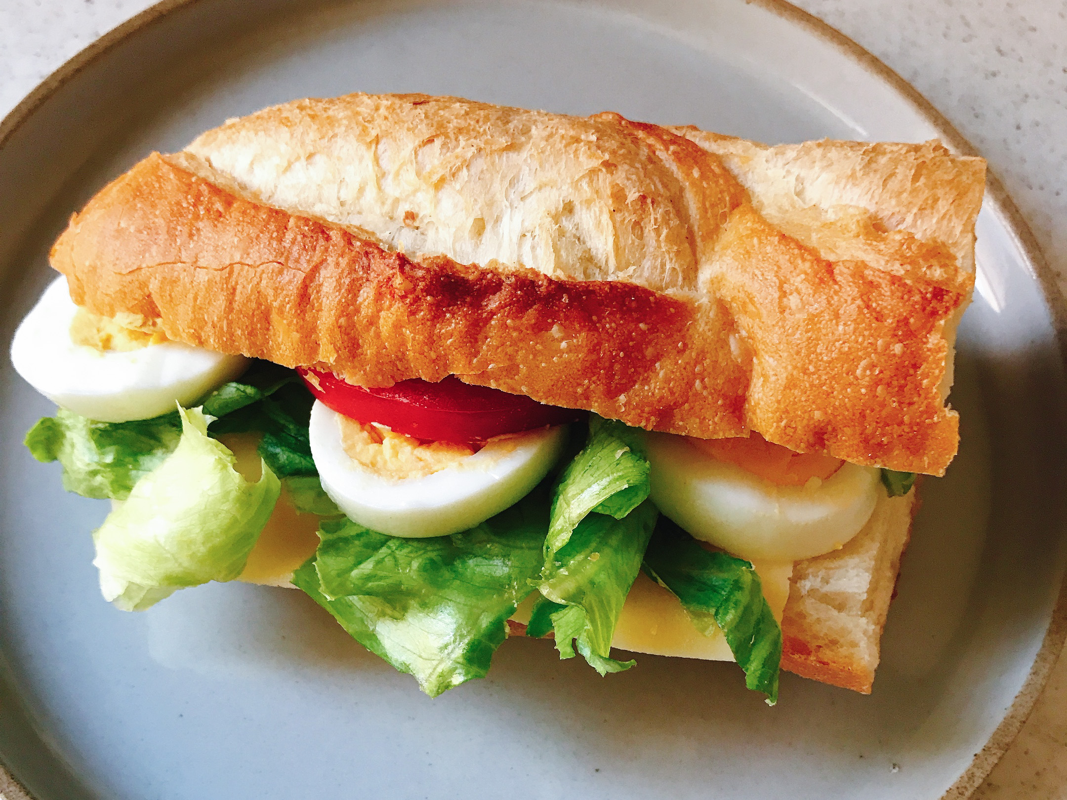 2.たまごとチーズとトマトのバゲットサンド | HIBIWAKU-sandwich-
