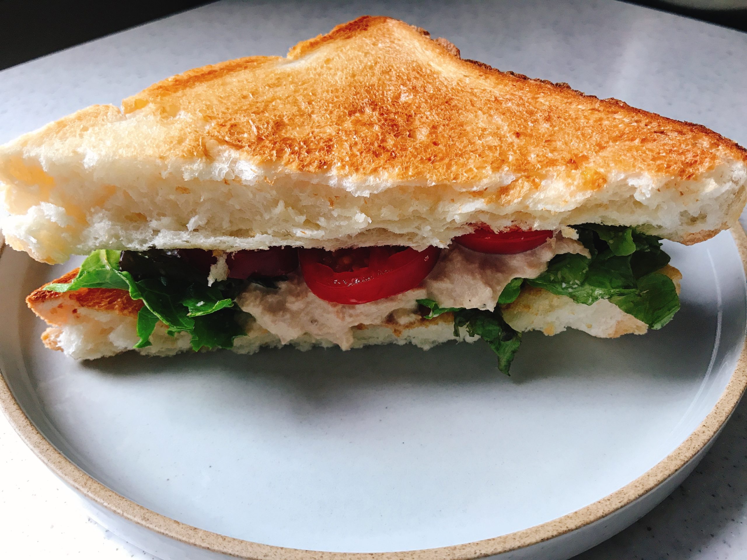 3. ツナとトマトのサンド | HIBIWAKU-sandwich-